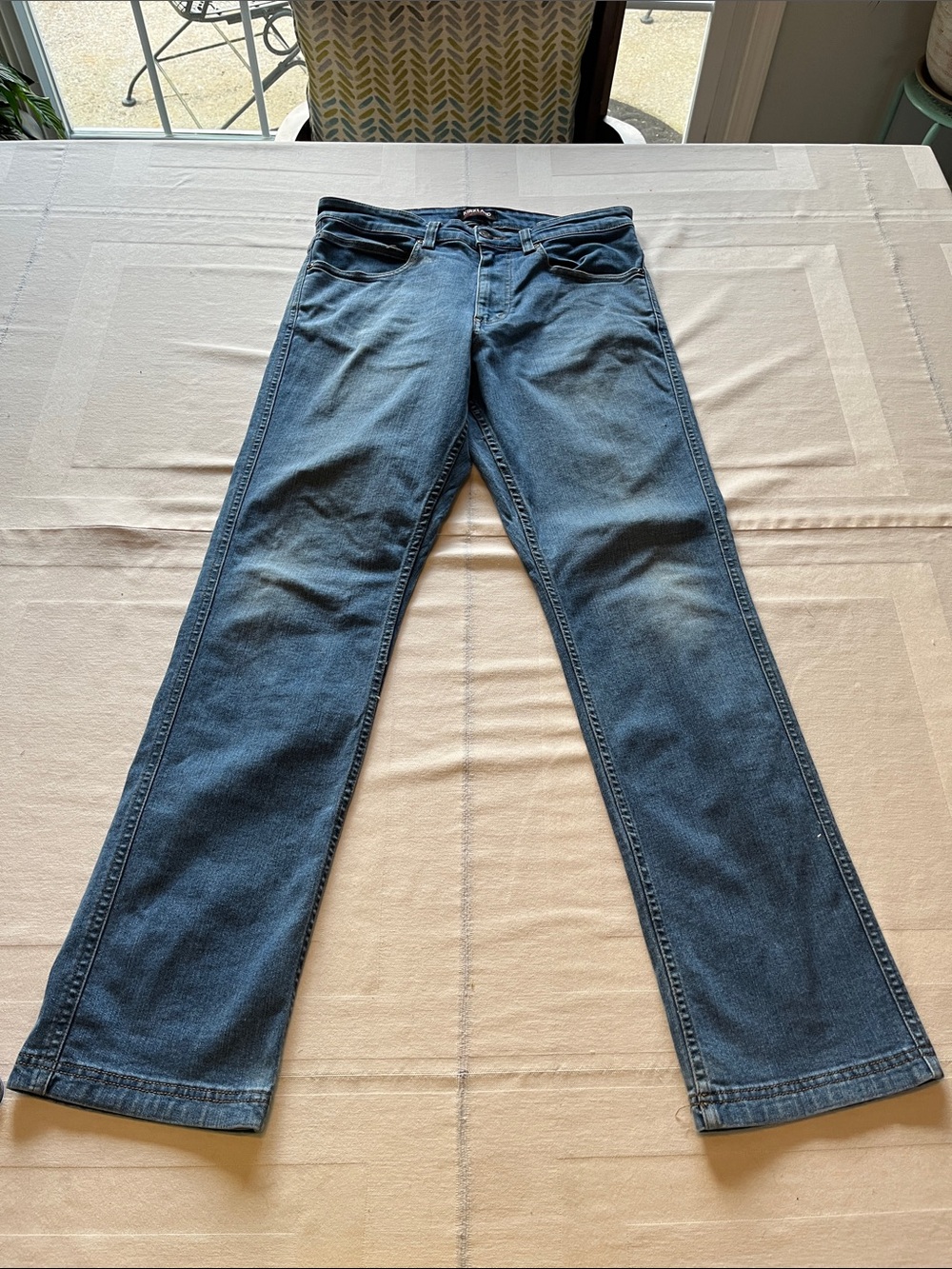 Kirkland Signature Men's Straight-Leg Jeans - Dark Blue Wash